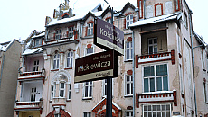 Willa ze strażnikiem. Historia jednej z najpiękniejszych kamienic w Olsztynie Willa ze strażnikiem. Historia jednej z najpiękniejszych kamienic w Olsztynie